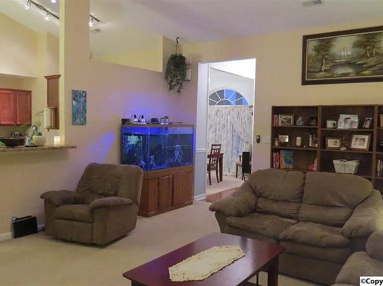 136 Coldsprings Dr — Photo 17