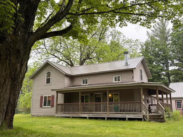 3354 E Arthur Rd, Rothbury, MI 49452