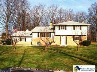 28321 Evergreen Dr, Wickliffe, OH 44092