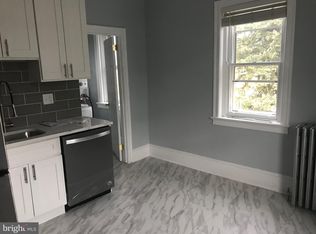 530 Hermit St FLOOR 3, Philadelphia, PA 19128