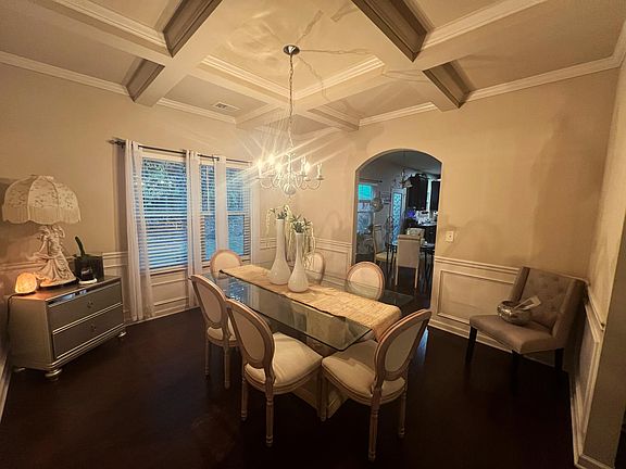 3rd image of 109 Gloster Park Ct