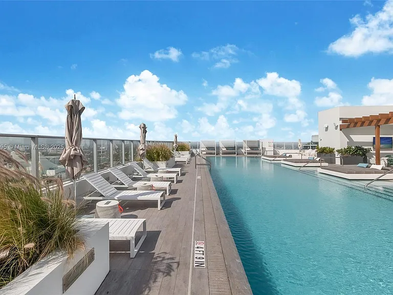 1010 Brickell Ave #3105 — Photo 26