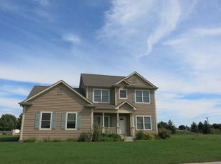 7362 Great Northern Trl, Union, IL 60180