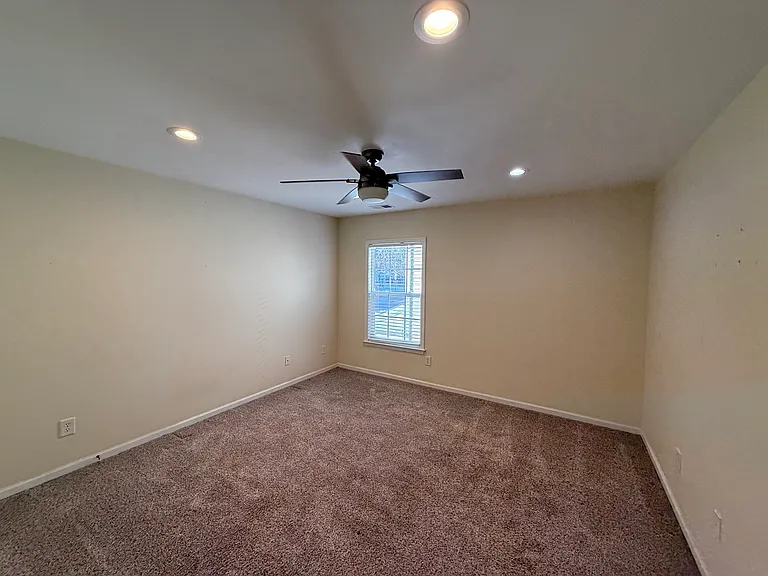 9530 Oswald Ln — Photo 41
