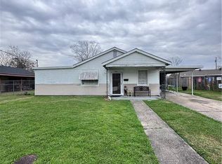 285 W Shannon Ln, Harahan, LA 70123