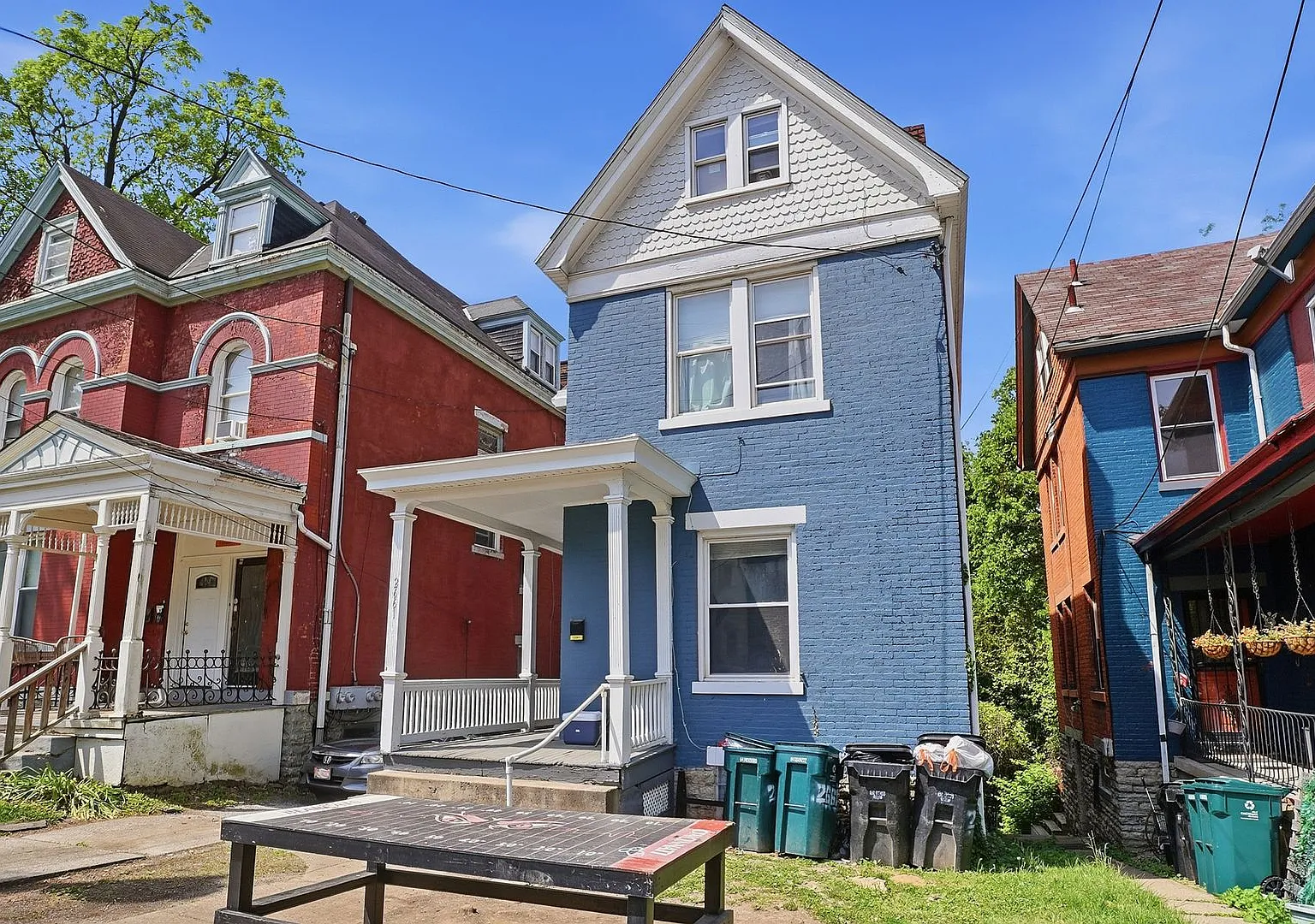 5 Bedroom Clifton House Available Next to UC Campus — Photo 3