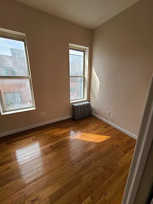 Rented by Point NYC | media 13