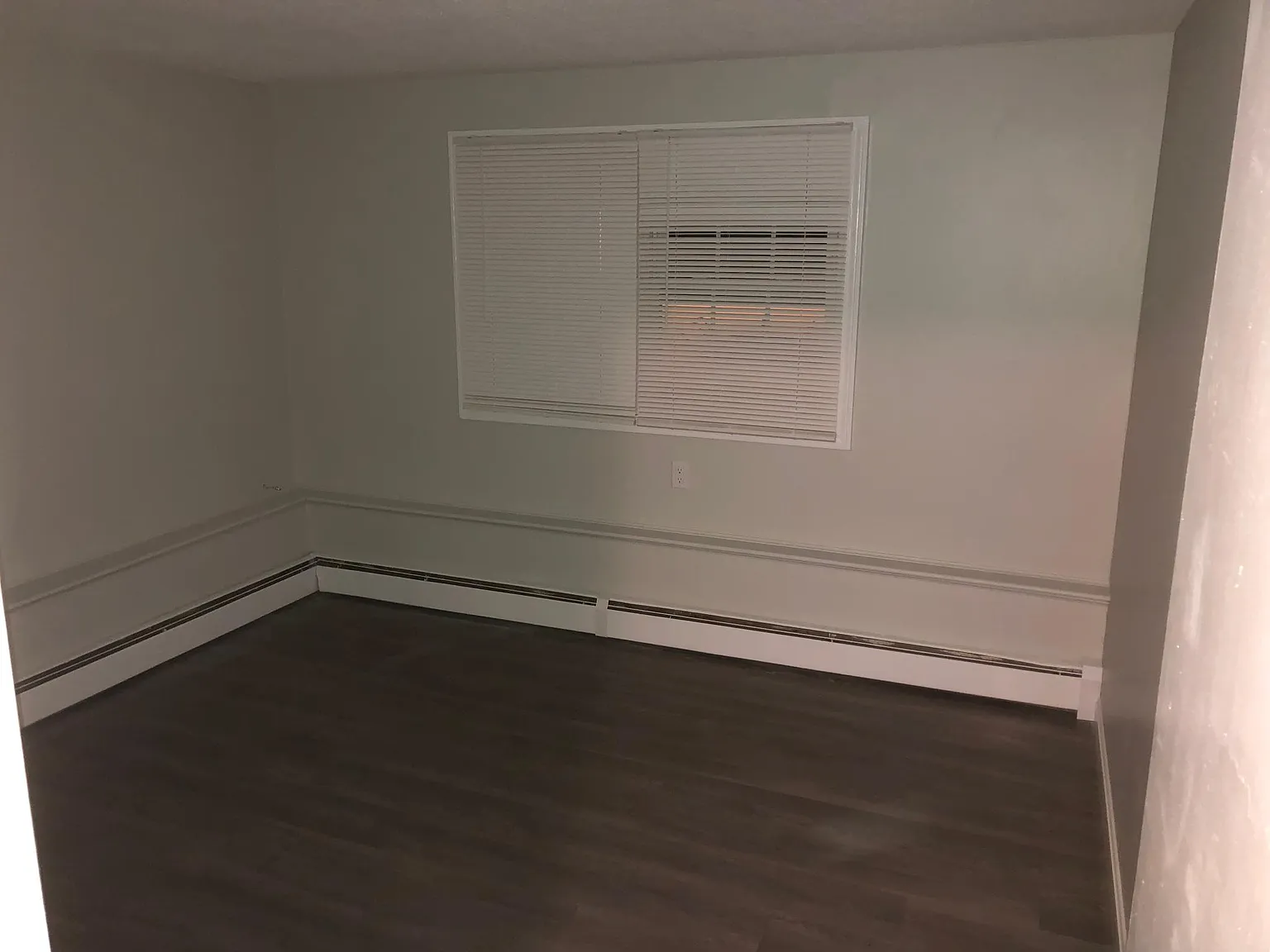 2 bed, 600 sqft, $1,995 — Photo 4