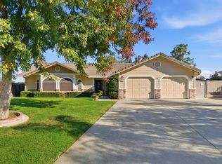 12427 Terrace View Ct, Waterford, CA 95386