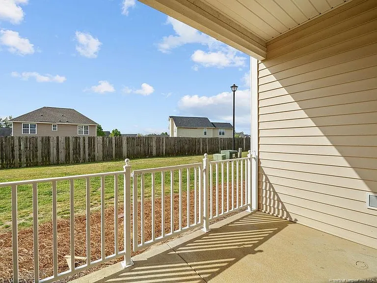 1329 Kershaw Loop #138 — Photo 22