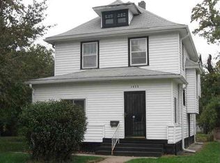 1473 Emmet St, Omaha, NE 68110