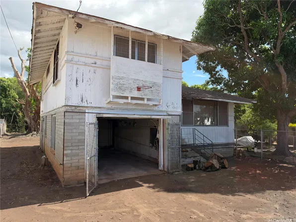 99-377 Uwau Dr, Aiea, HI 96701