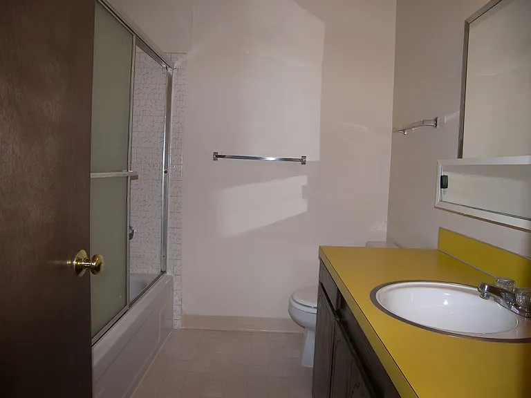 3725-51 SE 54th Ave — Photo 7