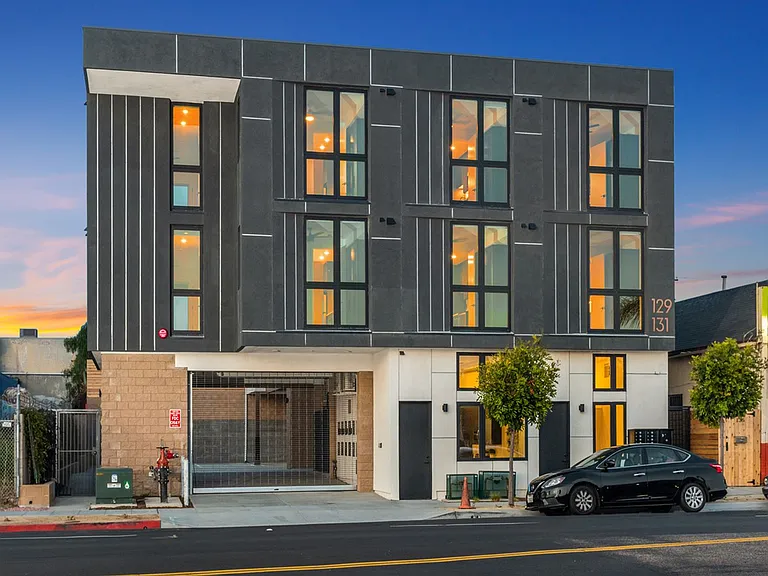 131 National City Blvd #201 — Photo 17