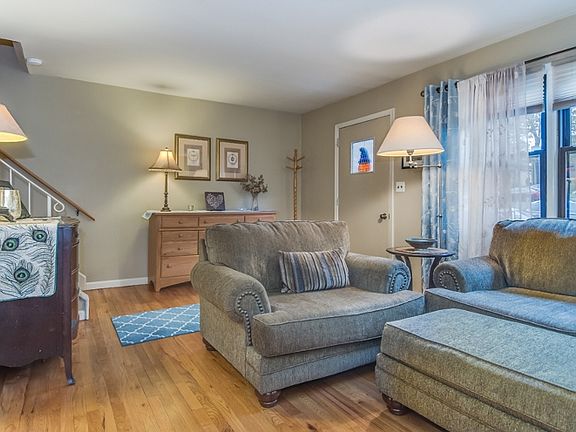 2nd image of 99 Stedwick Dr #S99
