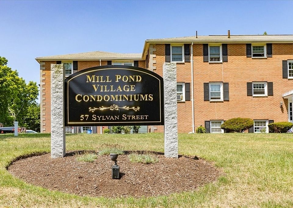 1st image of 57 Sylvan St APT 3F