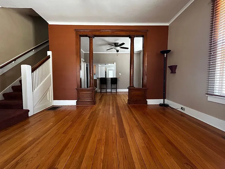111 N Main St — Photo 17