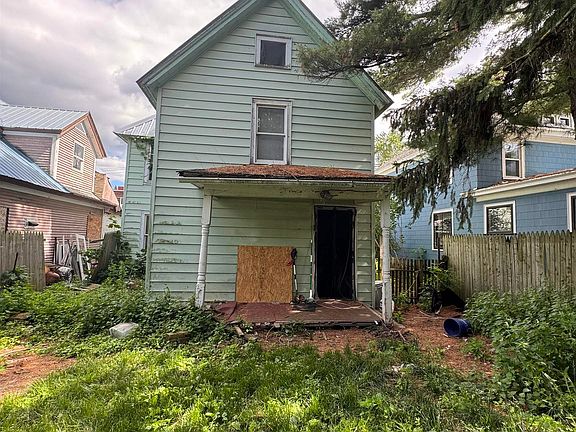 3rd image of 623 Rensselaer Ave