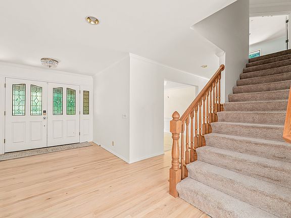 2nd image of 22116 NE 140th Way