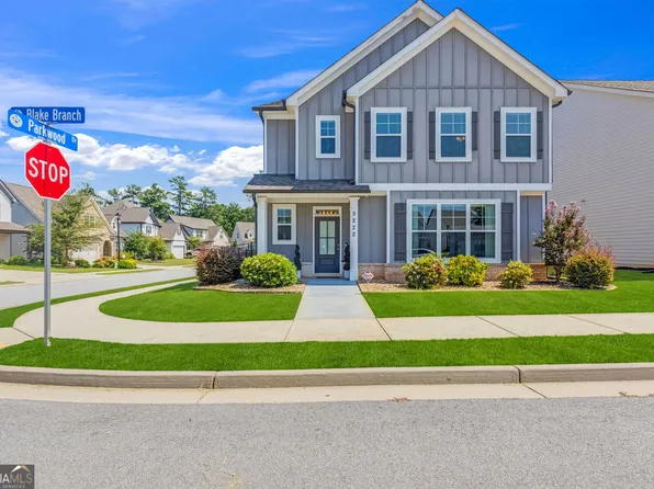 5222 Blake Br, Flowery Branch, GA 30542
