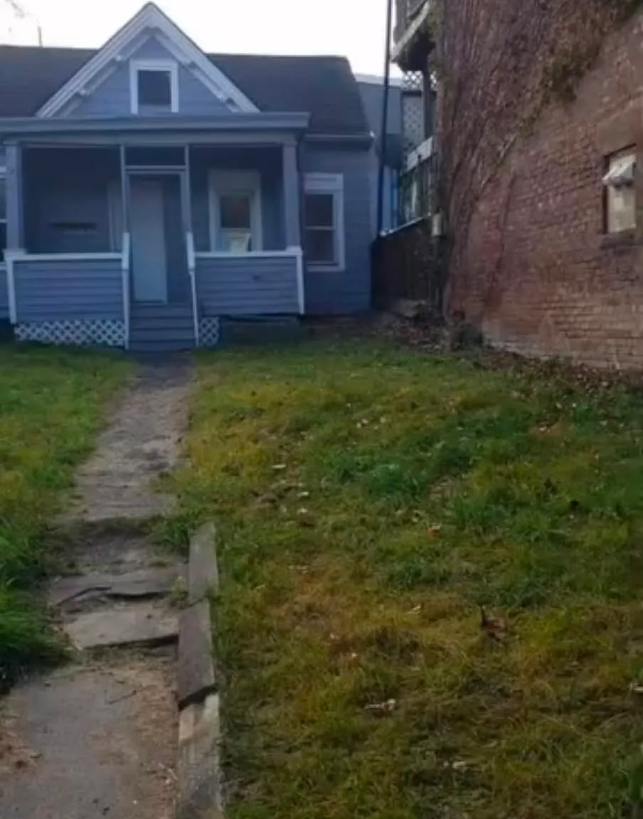 3 bed, $1,900 — Photo 3