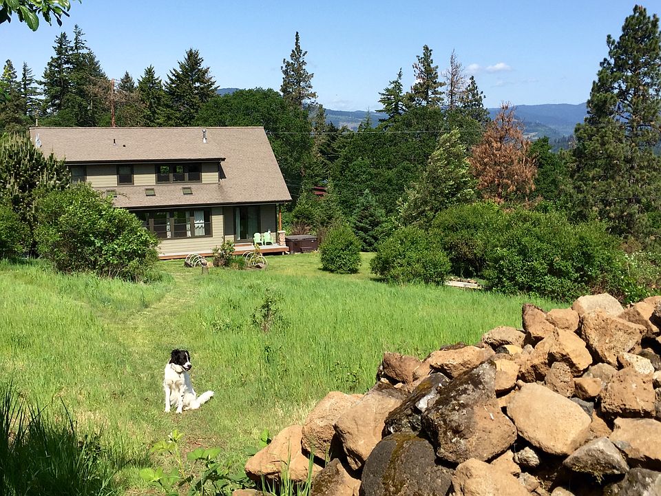 2nd image of 545 Highline Rd