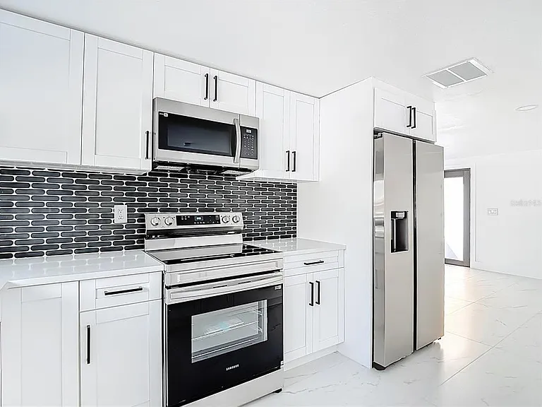 9920 San Mateo Way — Photo 16