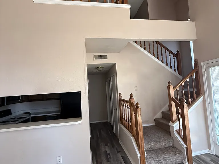4719 N Galloway Ave #201 — Photo 2