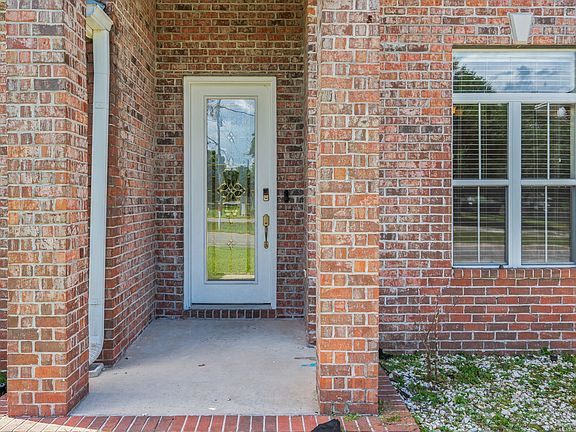 Large Front Entry