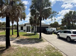 2772 38th Ave SE, Naples, FL 34117