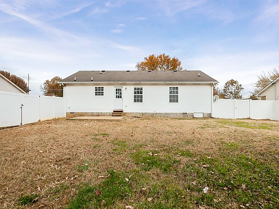 5th image of 2514 Hillingdon Dr