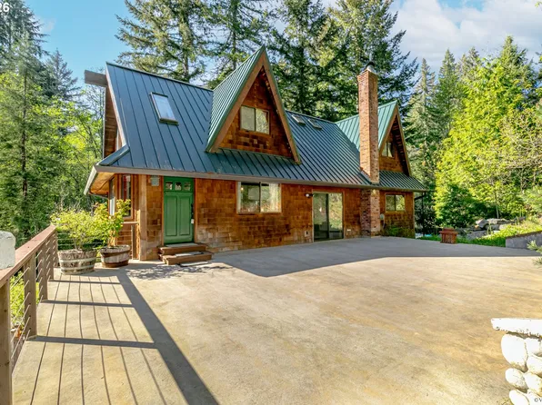 42440 SE Wildcat Mountain Dr, Sandy, OR 97055