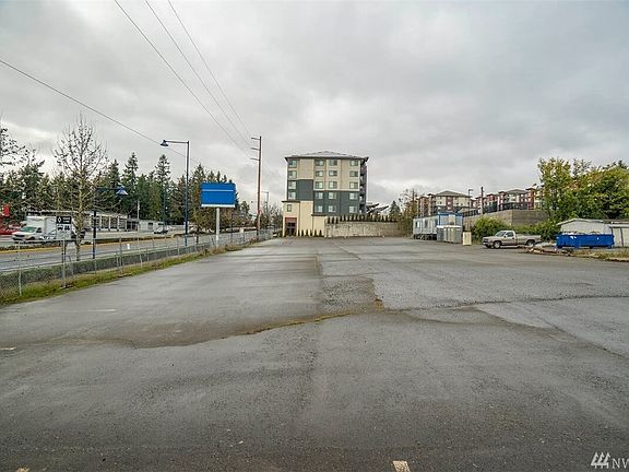 5th image of 21920 Pacific Hwy S