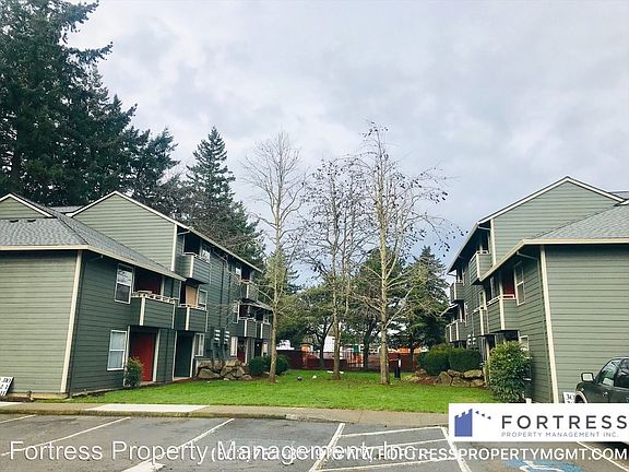 5th image of 611 SE 190th Ave APT 207