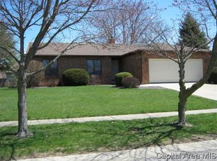 232 Golf Rd, Springfield, IL 62704