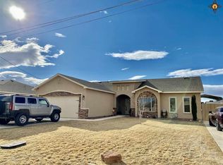 4003 Cowboys Country Rd, Carlsbad, NM 88220