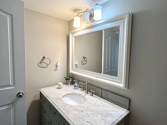 5th image of 2870 Pharr Court South NW APT 2606