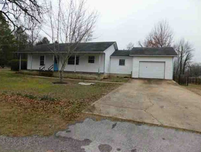 1st image of 180 Moody St