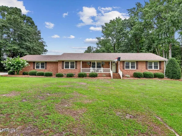 2444 Creekside Road, Kinston, NC 28504