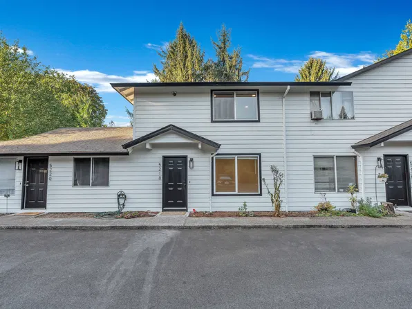 5210-5232 SE Rinearson Rd #5218, Gladstone, OR 97027