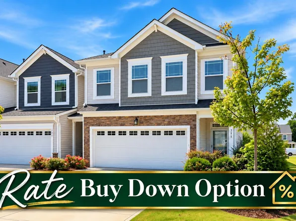 755 Creekway Dr, Fuquay Varina, NC 27526