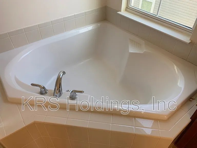 16766 Blackjack Oak Ln — Photo 17