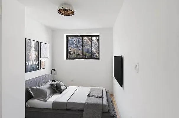 Rented by Reavis | media 4