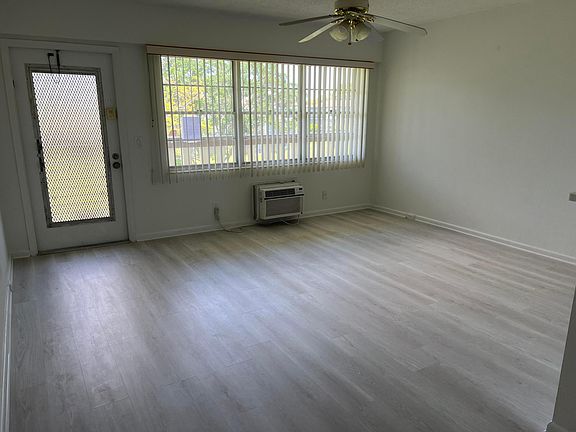 5th image of 36 Mansfield A