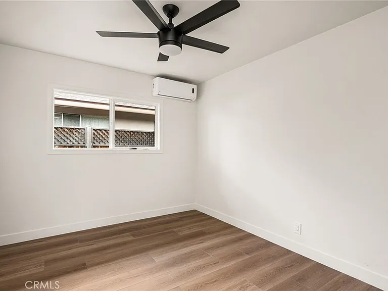 780 N Shattuck Pl — Photo 25