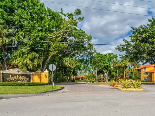 10765 Cleary Blvd, Plantation, FL 33324