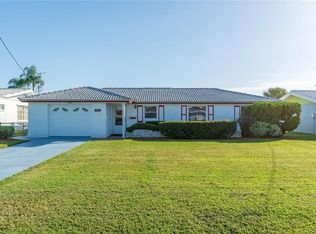 4032 Floramar Ter, New Port Richey, FL 34652