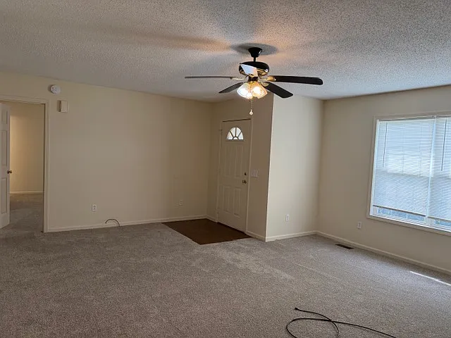 136 Motor Boat Club Rd — Photo 2
