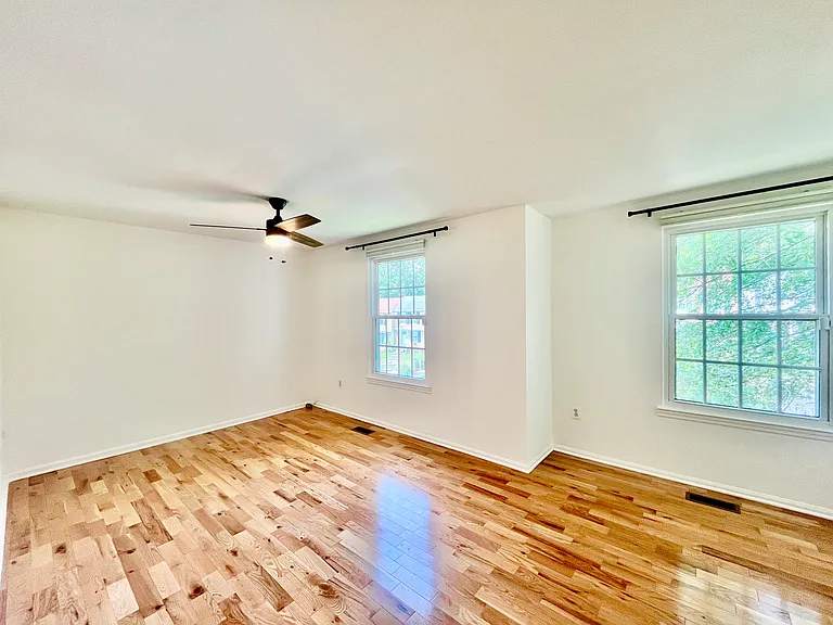 13 Dallington Ct — Photo 15