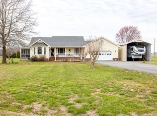 572 Lone Walnut Rd, Callao, VA 22435